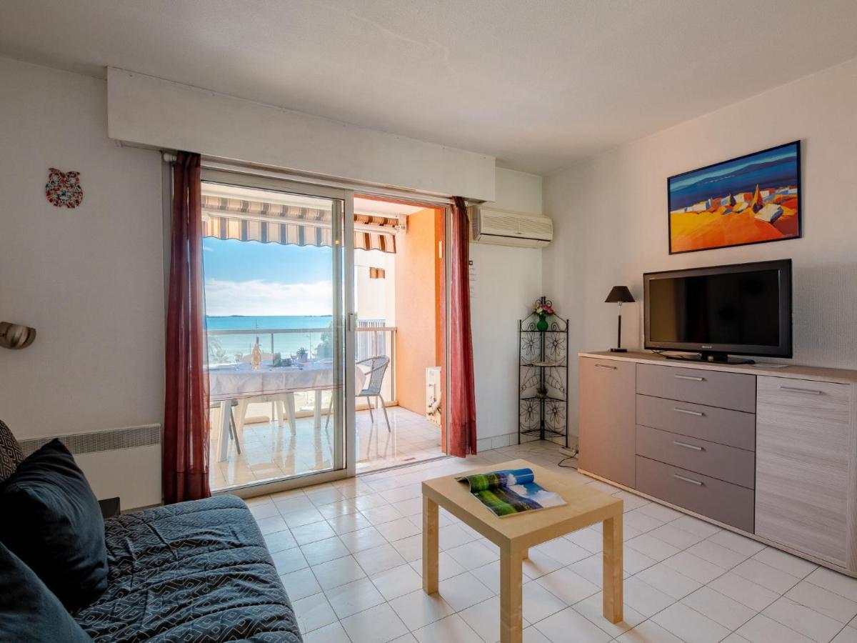 Apartment Le Capitole-3 Fréjus Esterno foto