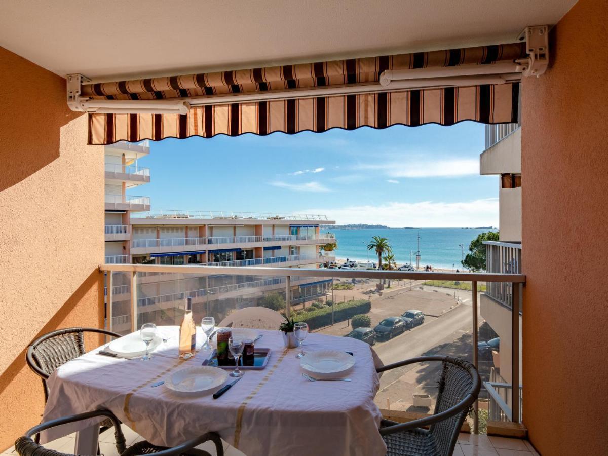 Apartment Le Capitole-3 Fréjus Esterno foto