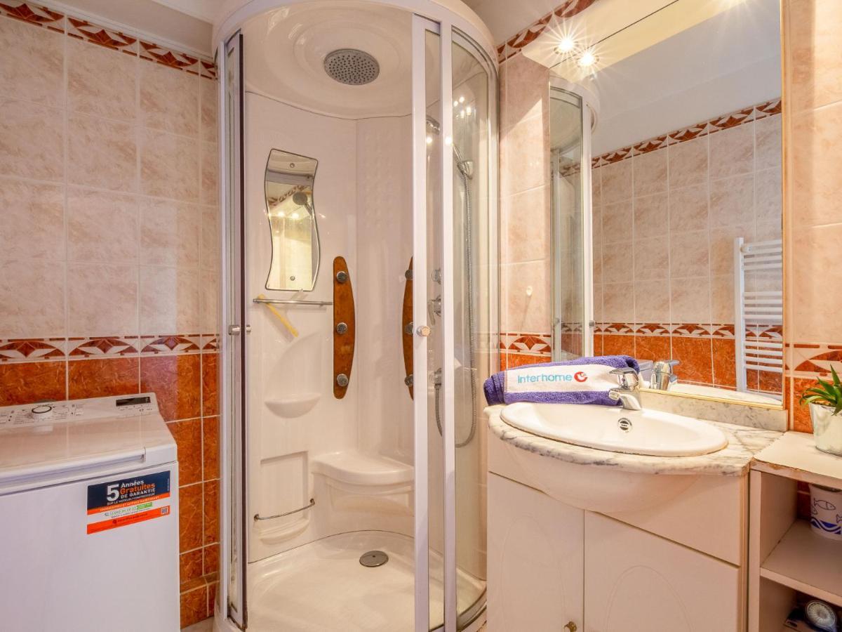 Apartment Le Capitole-3 Fréjus Esterno foto